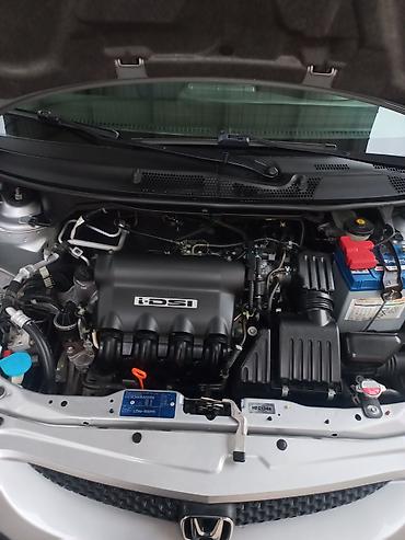 Honda: Honda Jazz: 2006 г., 1.4 л, Автомат, Бензин, Хэтчбэк — 8