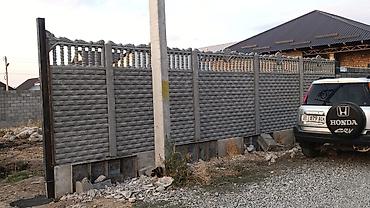 Бетонные еврозаборы: Еврозаборы Описание: - Секционные железобетонные заборы (еврозабор) — 8