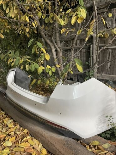 полики к5: Бампер Арткы Kia, Колдонулган, Оригинал