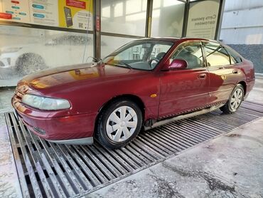 Mazda: Mazda 626: 1992 г., 1.8 л, Механика, Газ