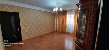 Köhnə tikili: Bakı, Bakıxanov qəs., 3 otaqlı, Köhnə tikili, m. Neftçilər, 70 kv. m -da lalafo.az — 3 Köhnə tikili: Bakı, Bakıxanov qəs., 3 otaqlı, Köhnə tikili, m. Neftçilər, 70 kv. m — 3