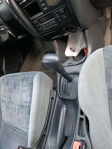 Mazda: Mazda Capella: 1998 г., 2 л, Автомат, Бензин, Седан — 8