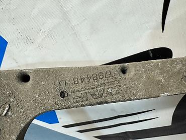 Другие автозапчасти: Кронштейн фар лев. Daf XF 460 2015 Контрактный из Германии, в — 9