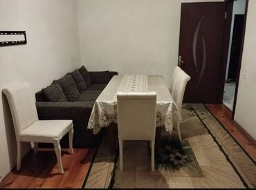 Uzunmüddətli kirayə mənzillər: Xətai Rayonu Həzi Aslanov Metrosu 2 otaq. Mərtəbə - 17/13 Otaq sayı — 2