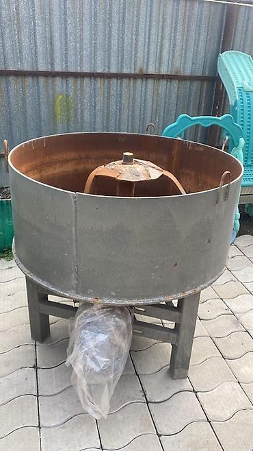 Тельферы: Продается формы для производства железобетонных колец -ЖБИ. Имеется at lalafo.kg — 8 Тельферы: Продается формы для производства железобетонных колец -ЖБИ. Имеется — 8