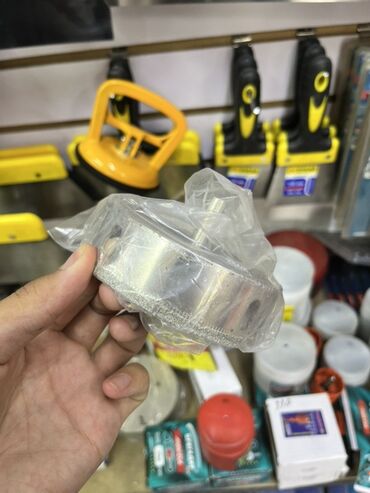 Болгарки: Коронка по плитке с алмазным напылением предназначена для сверления