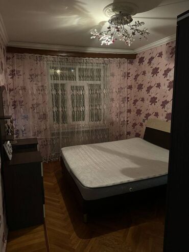 Köhnə tikili: Bakı, Yeni Günəşli Massiv A, 3 otaqlı, Köhnə tikili, 75 kv. m — 3