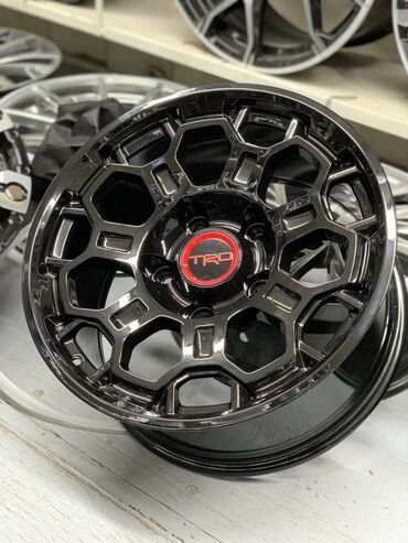 Диски: Литые Диски R 18 TRD, Комплект, отверстий - 5, Новый