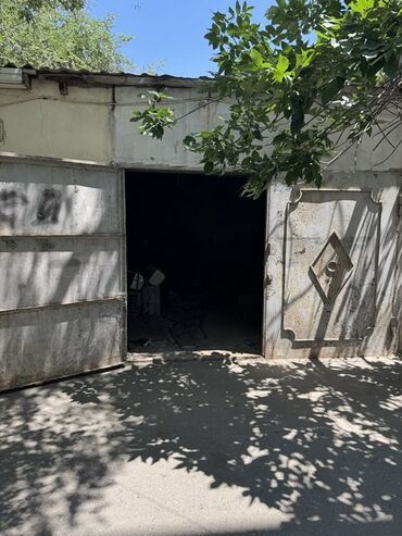 Kirayə qaraj: Obyekt icareye verilir Prezidentin imaretinin düz yanı 30kv yer aylıq