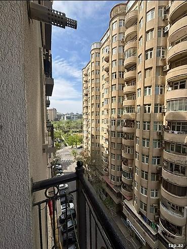 Mənzillər: Gənclikdə, şəhər mərkəzinə yaxın yeni tikili binada mənzil. - Plan — 3