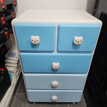 Komode i ormarići: M. 09. Visokokvalitetna PVC komoda za bebine i decije stvari — 1