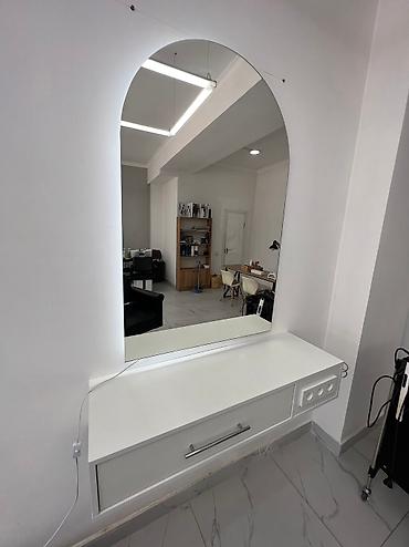 Кронштейны, стойки: Кронштейн Для одежды, Материал: Металл, С подсветкой, Новый — 55