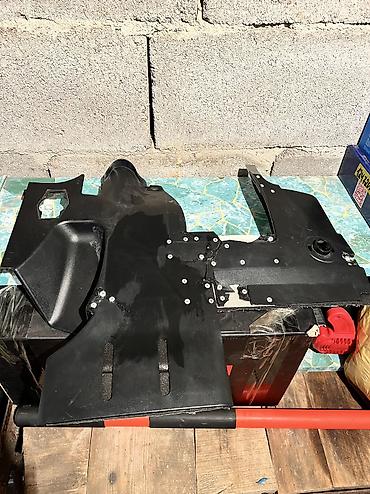 Унаа тетиктери: Продаю детали и аксессуары от БМВ Е39 2000года
Цена договорная — 4