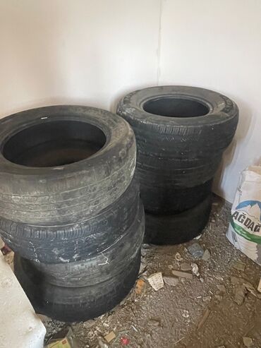 Təkərlər: Yeni Şin Lassa 265 / 70 / R 18 — 6