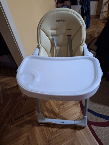 fotelje cena: Prodato
prodajem hranilicu peg perego cena 5300 din