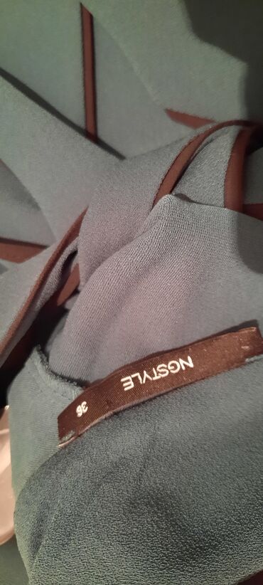 Ziyafət donları: Hamsı brend mallardı.Baha alınıb.hərəsi 1-2dəfə geyinilib — 3