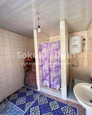 1 bedroom: 🏠Продается дом в с. Сокулук, не далеко от трассы 🟡Комнаты: 4 🟡Участок — 7