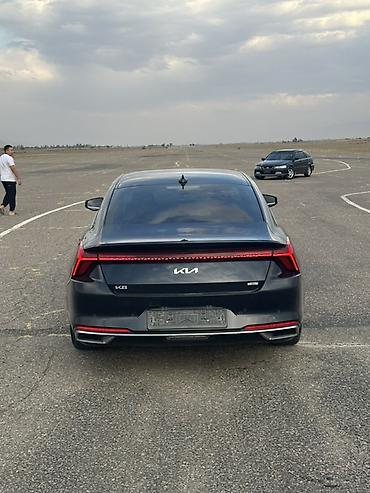 корейский опалобки: Kia K8: 2022 г., 1.6 л, Автомат, Гибрид, Седан — 4
