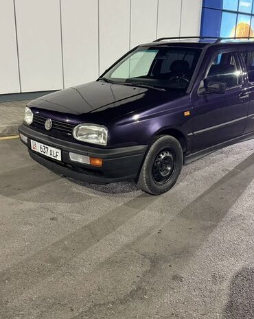 зарядная станция для электромобилей цена: Volkswagen Golf Variant: 1995 г., 1.8 л, Механика, Бензин, Универсал