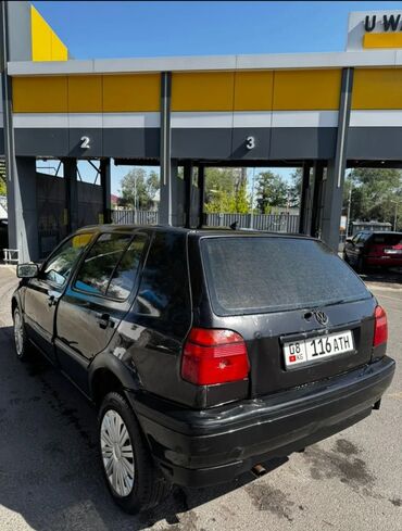 срочно продать машину: Volkswagen Golf: 1994 г., 1.8 л, Механика, Бензин, Хэтчбэк