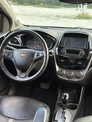 spark 2018: Chevrolet Spark: 2018 г., 1 л, Вариатор, Бензин, Хэтчбэк — 9