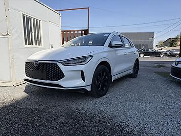 лабо машина: BYD E2: 2021 г., Автомат, Электромобиль, Кроссовер — 1