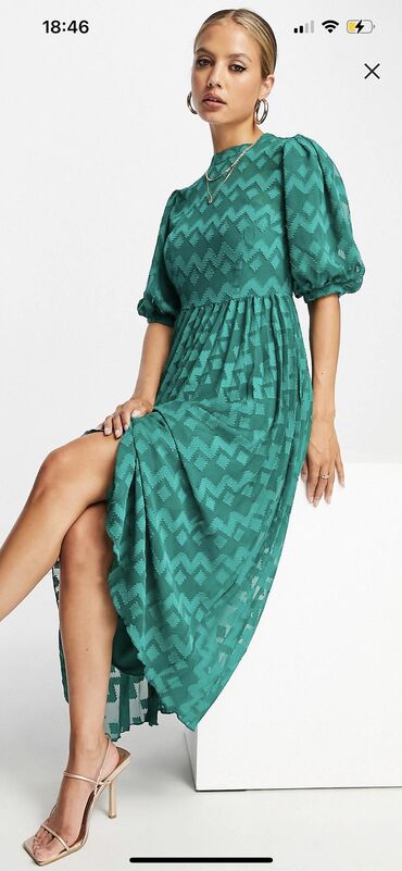 Ziyafət donları: Asosdan alinib. Ingiltereden getirilib. Alış qiymətlərini qeyd edirem — 10