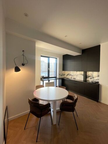 молодая гвардия московская: 2 комнаты, 80 м², Элитка, 5 этаж, Евроремонт