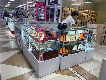 📢 СДАЮТСЯ В АРЕНДУ ВИТРИНЫ 📍 ТЦ Beta Stores 2, 1-й этаж ✅ Проходимое at lalafo.kg 📢 СДАЮТСЯ В АРЕНДУ ВИТРИНЫ 📍 ТЦ Beta Stores 2, 1-й этаж ✅ Проходимое