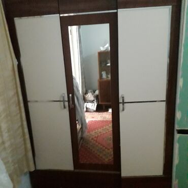 lalafo paltar skaflari: Гардеробный шкаф, Б/у, 3 двери, Распашной, Прямой шкаф, Турция