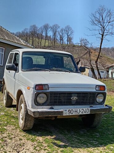 VAZ (LADA): VAZ (LADA) 4x4 Niva: 1.7 l | 2010 il 271000 km Ofrouder/SUV — 12