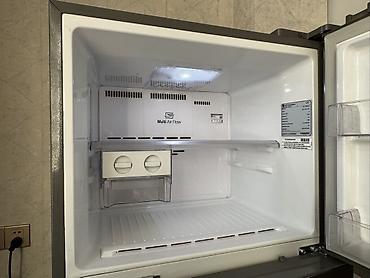 su soyuducuları: Soyuducu işlənməsində heç bir problemi yoxdur. Uşaq kilidi var. Suyu — 8