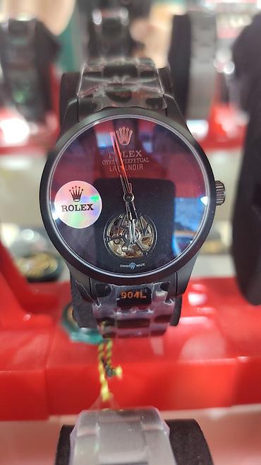 3d saat: Məhsul: Kvars mexanizmlə işləyən analoq qol saatları (Oyster Perpetual — 8