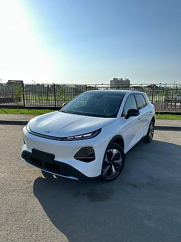тент крыша: Changan Qiyuan Q05: 2026 г., 0.1 л, Автомат, Электромобиль, Кроссовер — 1