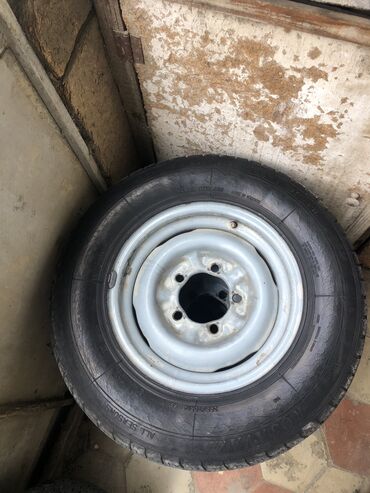 uaz təkər: İşlənmiş Disk təkər QAZ 205 / 70 / R 14, 5 Boltlu