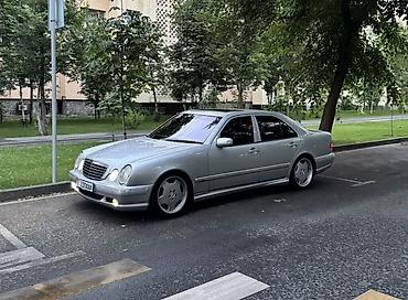 Mercedes-Benz E-Class: 2001 г., 5.5 л, Автомат, Бензин, Седан