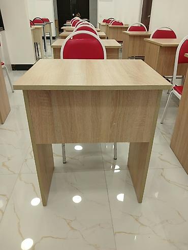 masaustu ofis seti: Ofis gözləmə dəsti – 3 yerlik oturacaq və jurnal masası - Tərkib: 3 — 5