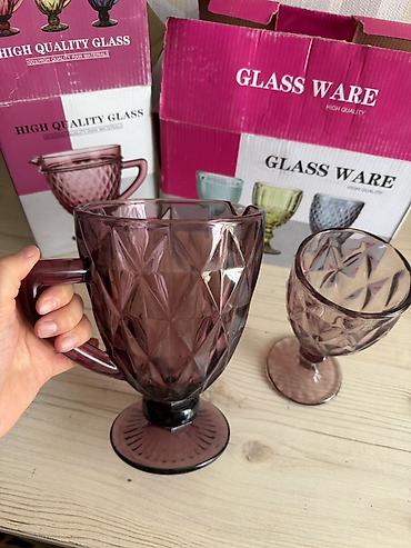 Набор посуды из цветного стекла Glass Ware. Состав: - Графин/кувшин