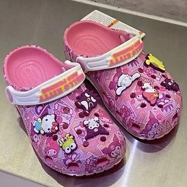 Детская обувь: 1. Сандалии р.25-26. (16см по стельке) коричневые. 600сом. 2. Crocs — 6