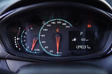 Chevrolet: Chevrolet Spark: 2016 г., 1 л, Вариатор, Бензин, Хэтчбэк — 6