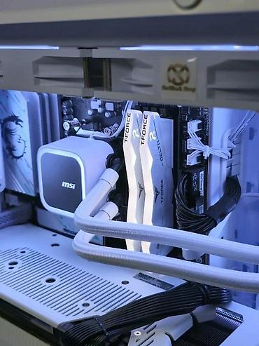 Desktop računari i radne stanice: Ryzen 7 7800X3D RX 7800XT B840 64GB 2TB - SM035PC. ✨ Prodaja i — 15