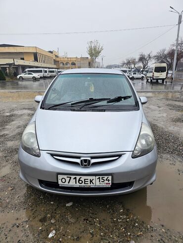 Honda: Honda Fit: 2006 г., 1.3 л, Вариатор, Бензин, Хэтчбэк