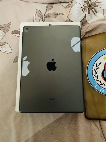 irşad planşetlər: IPad 8 nesil Türkiye Garantili Applenin Öz Mağazasınan Getirlib yaddaş