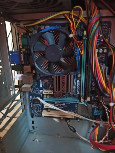 komputer ekran şəkilləri: Super keys satılır Xüsusiyyatləri. Ana plata-Gigabyte GA-G41MT-S2 LGA