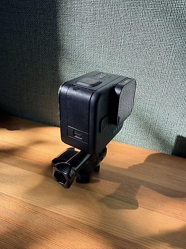 Видеокамеры: GoPro HERO11 Black mini Только камера, пользовался аккуратно. В воде — 3