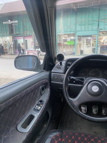 Daewoo: Daewoo Nexia: 2000 г., 1.5 л, Механика, Бензин, Седан — 8