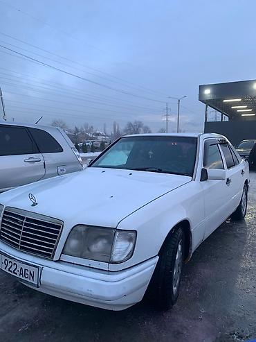 мереседес 124: Mercedes-Benz W124: 1993 г., 2.2 л, Механика, Бензин, Седан — 2