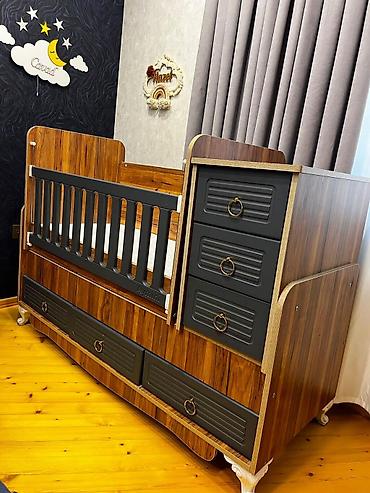 Digər mebel: Usaq çarpayisi ela veziyyetde. Matras ortapedik. Qiymet 110 azn Unvan — 1