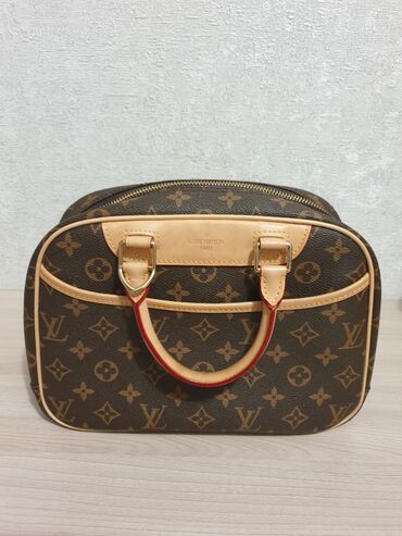 Классические сумки: Классическая сумка, Louis Vuitton, Материал: Натуральная кожа, Жёсткая конструкция, Женские — 2