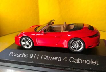Avtomobil modelləri: Kolleksiya ücün avtomobil modeli Porsche 911 991 Carrera 4 cabriolet — 18